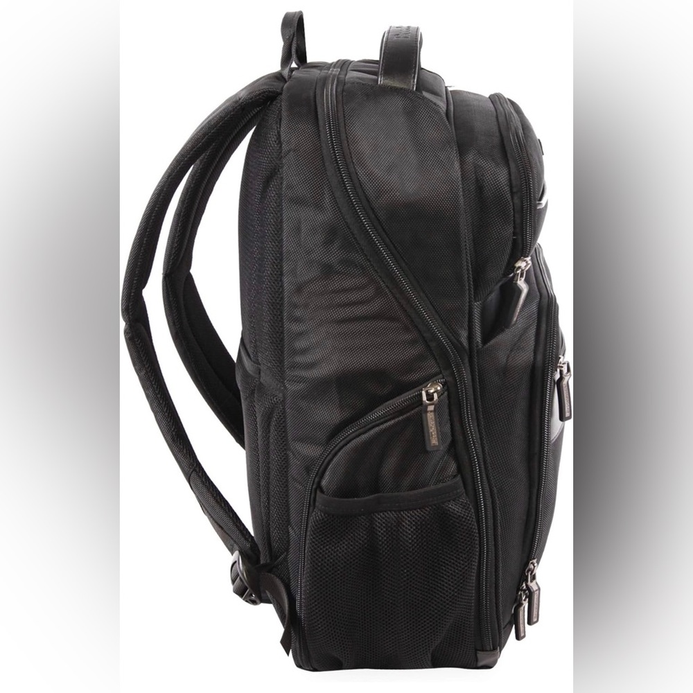 Brookstone Bryce Laptop Travel Backpack - Picture 3 of 15